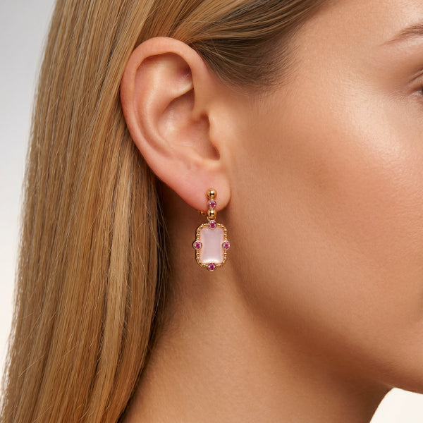 Boucles d'oreilles Art Déco - Dorées Or jaune 18k, Calcédoine rose & Oxyde de zirconium